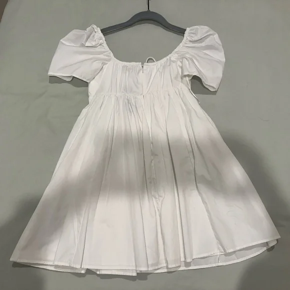 Abercrombie & Fitch Charming White Babydoll Style Dress - Picture 3 of 5